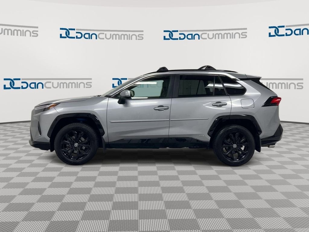2024 Toyota RAV4 Hybrid SE