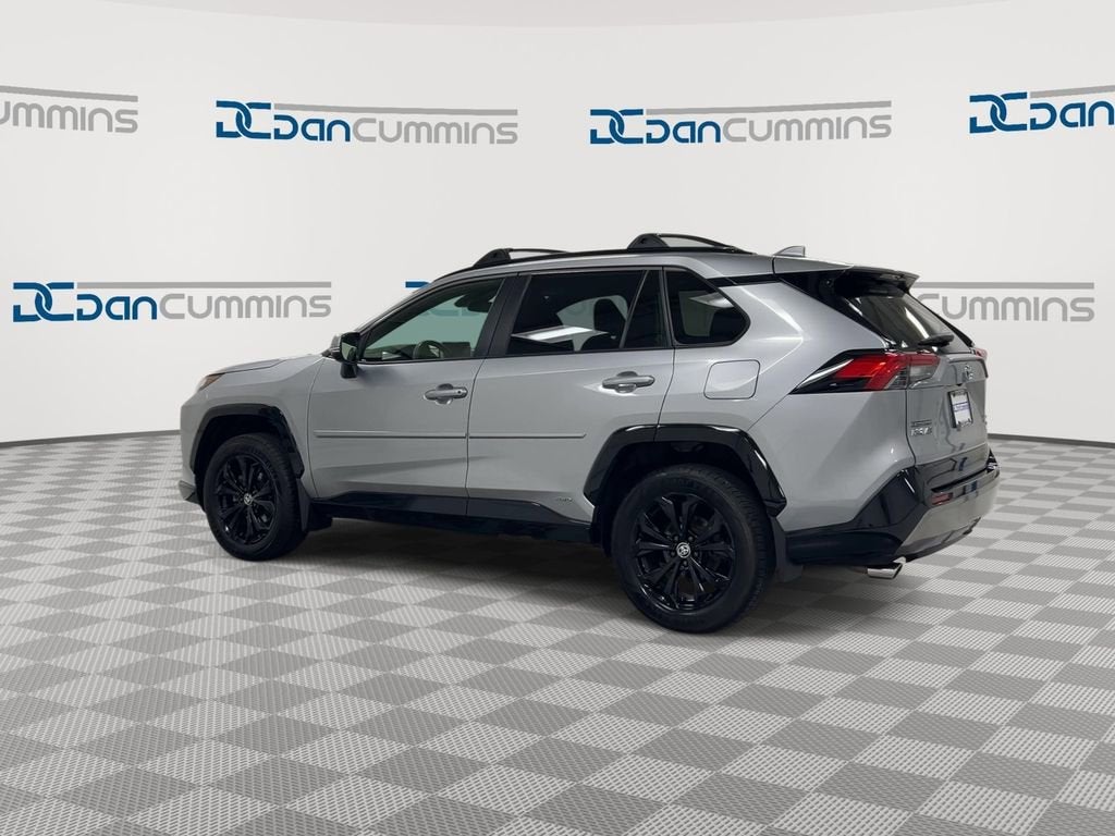 2024 Toyota RAV4 Hybrid SE