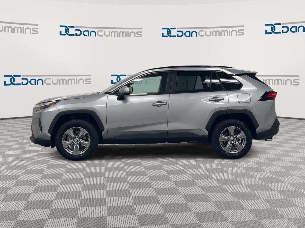 2025 Toyota RAV4 Hybrid XLE