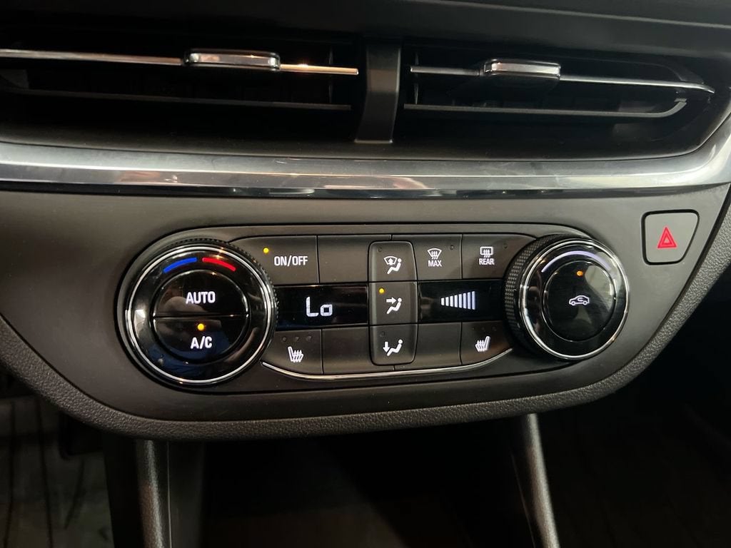 2025 Buick Envista Preferred