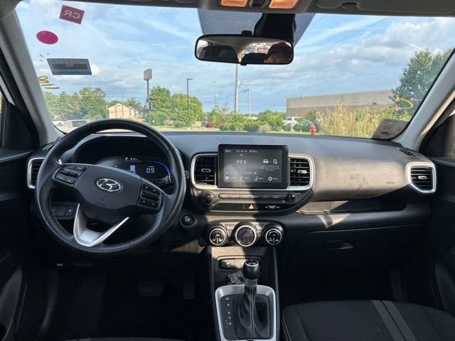 2025 Hyundai Venue SEL