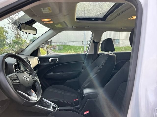 2025 Hyundai Venue SEL