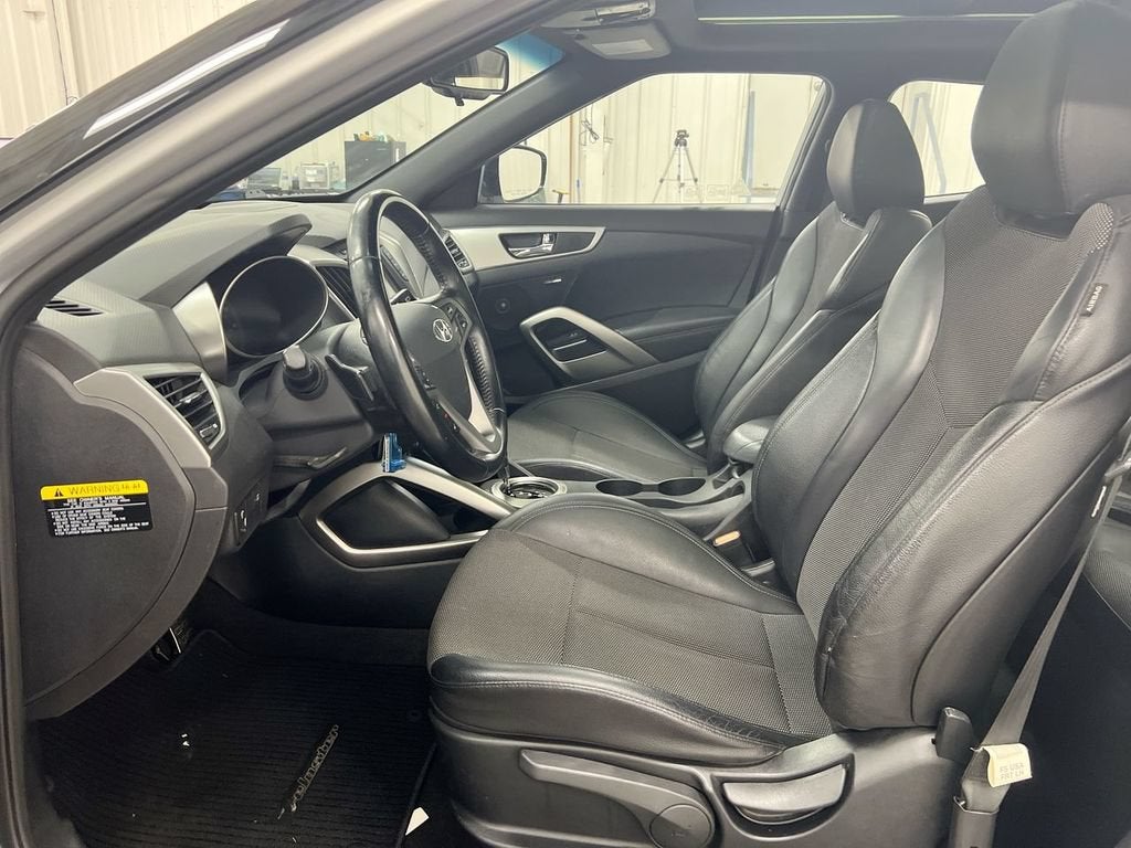 2016 Hyundai Veloster Base