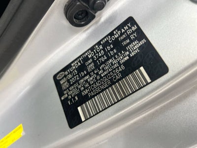 2016 Hyundai Veloster Base