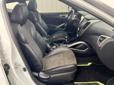 2016 Hyundai Veloster Base