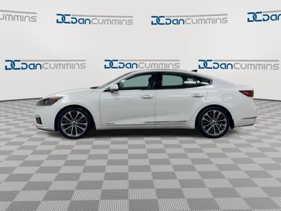 2019 Kia Cadenza Technology
