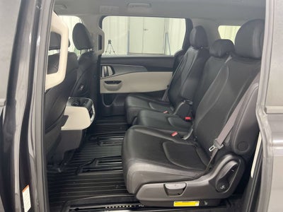 2023 Kia Carnival LX