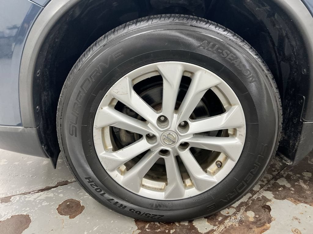 2016 Nissan Rogue SV
