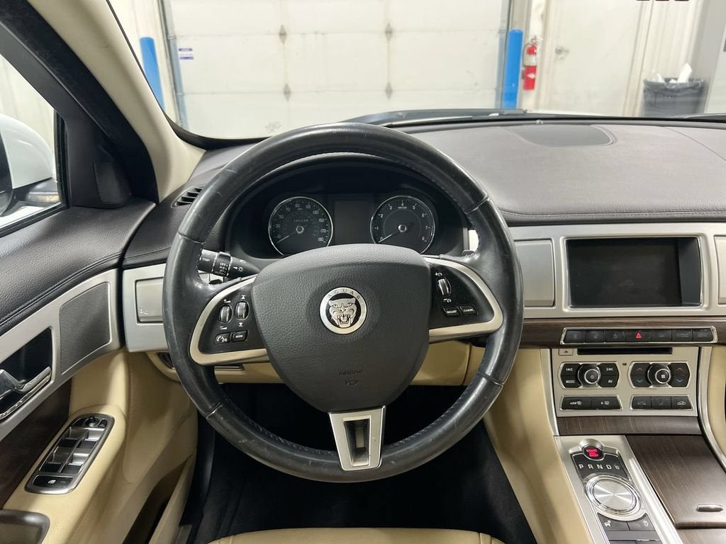 2012 Jaguar XF Base