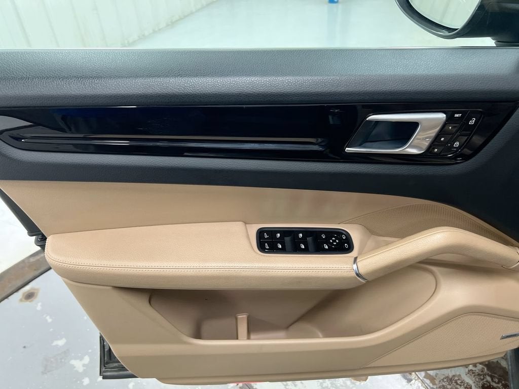 2020 Porsche Cayenne S