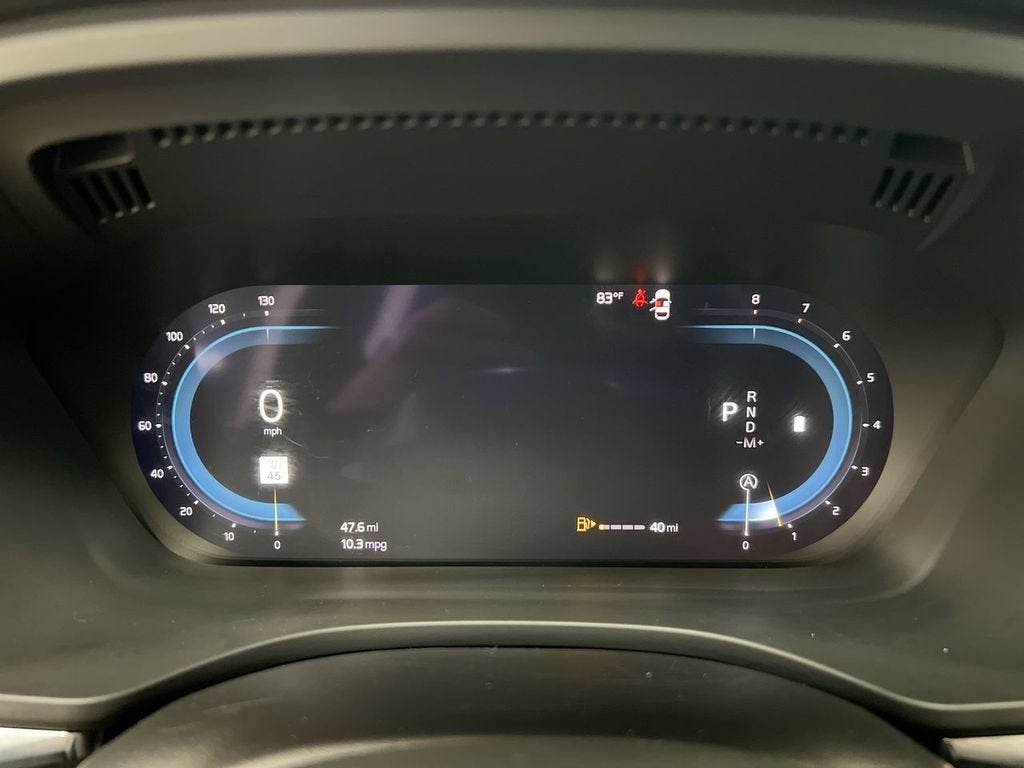 2023 Volvo XC60 Plus Dark Theme