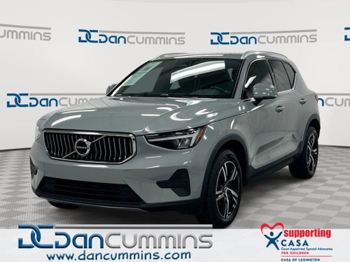 2024 Volvo XC40 Core Bright Theme