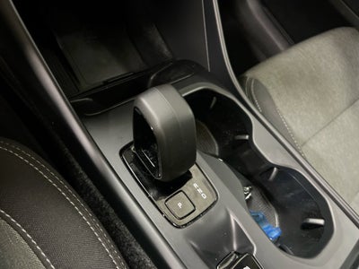 2024 Volvo XC40 Core Bright Theme