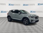 2024 Volvo XC40 Core Bright Theme