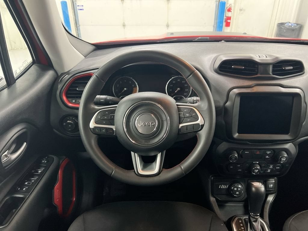 2023 Jeep Renegade Trailhawk