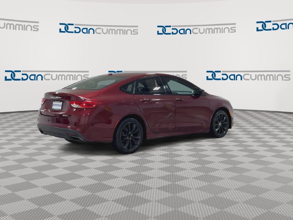 2015 Chrysler 200 S