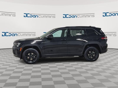 2026 Jeep Grand Cherokee Laredo