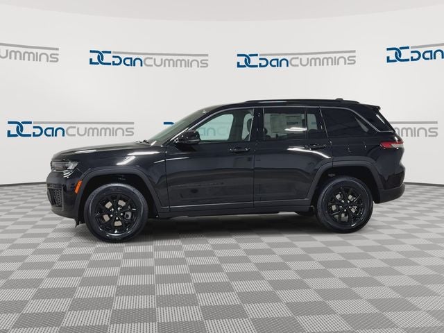 2026 Jeep Grand Cherokee Laredo