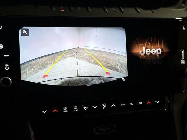 2026 Jeep Grand Cherokee Altitude