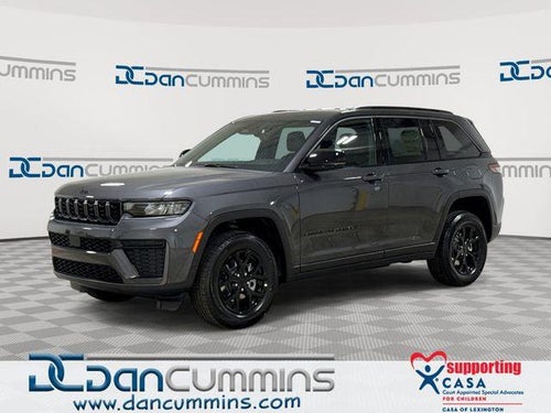 2026 Jeep Grand Cherokee Laredo Altitude