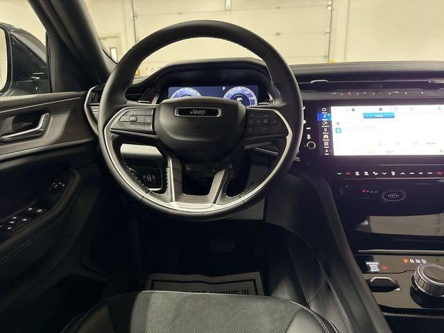 2026 Jeep Grand Cherokee Altitude