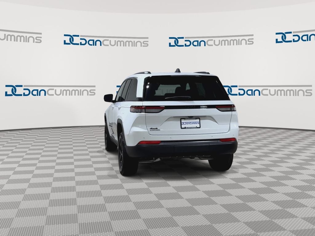 2026 Jeep Grand Cherokee Altitude