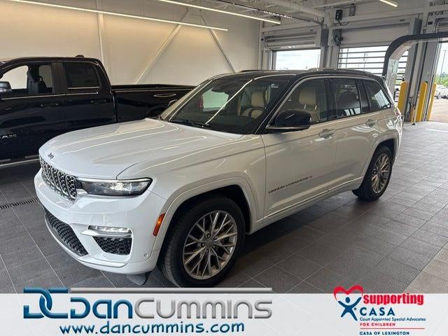 2023 Jeep Grand Cherokee Summit