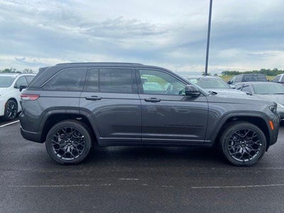 2026 Jeep Grand Cherokee Summit