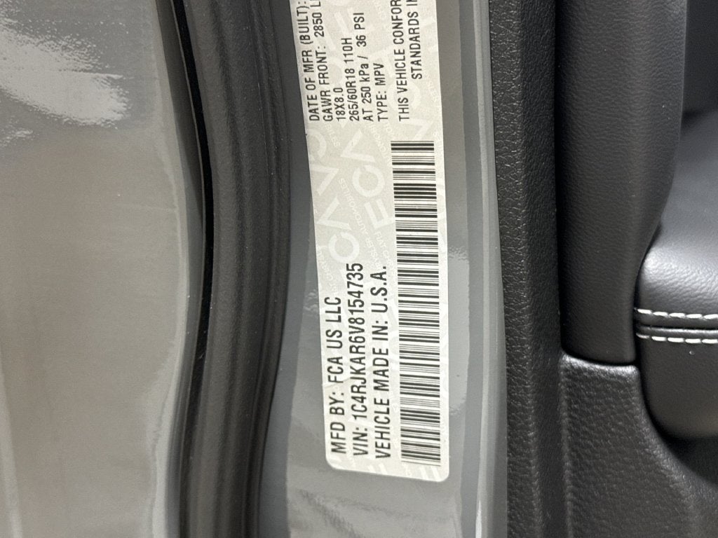 2027 Jeep Grand Cherokee L Laredo Altitude