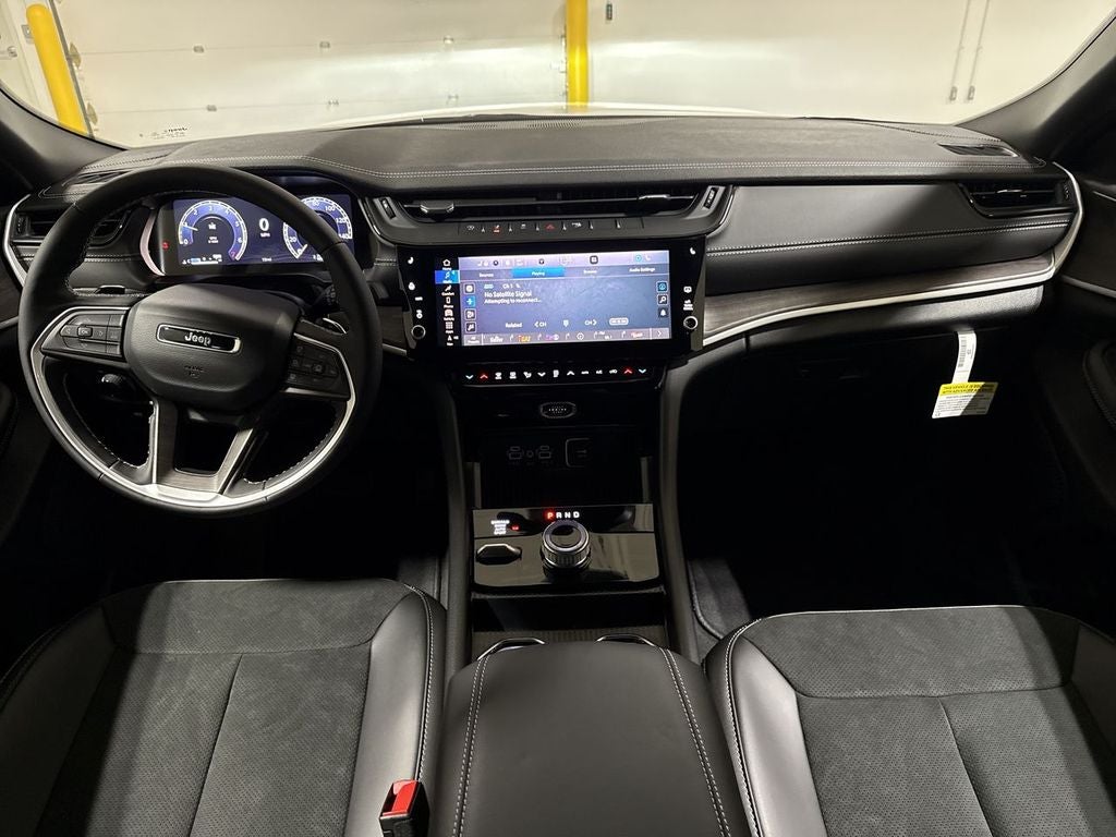 2026 Jeep Grand Cherokee L Laredo