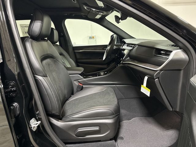 2026 Jeep Grand Cherokee L Altitude