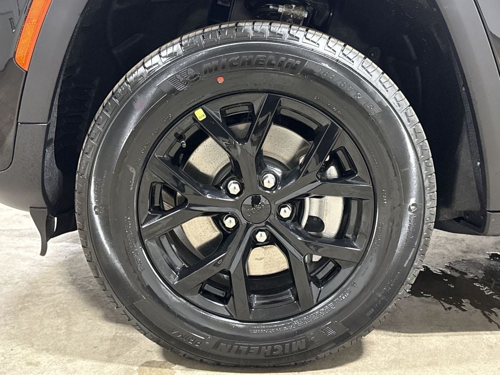 2026 Jeep Grand Cherokee L Laredo