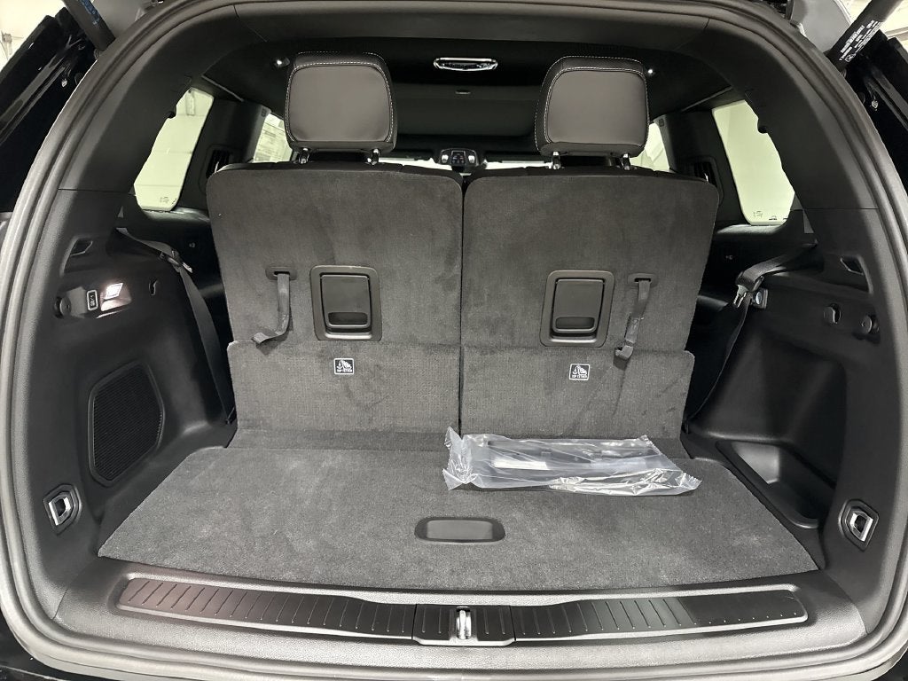 2027 Jeep Grand Cherokee L Limited