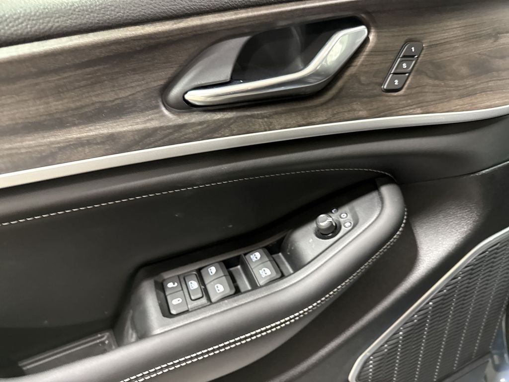 2026 Jeep Grand Cherokee L Limited Reserve