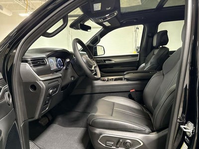 2026 Jeep Grand Wagoneer L 4x4