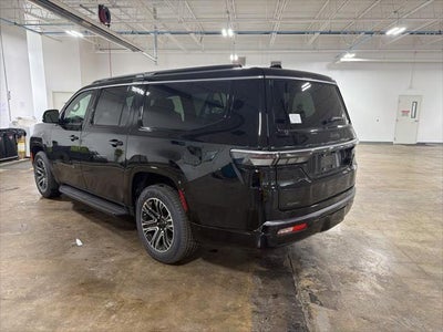 2026 Jeep Grand Wagoneer L 4x4