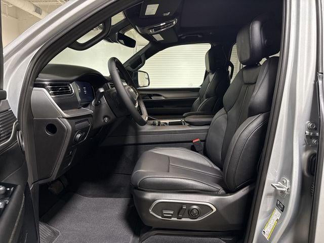 2026 Jeep Grand Wagoneer L Limited Reserve