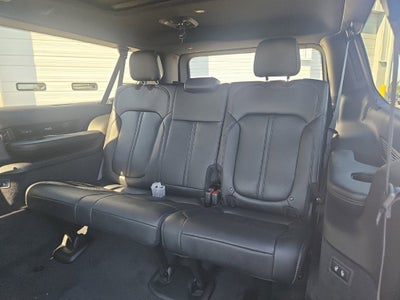 2027 Jeep Grand Wagoneer L Overland