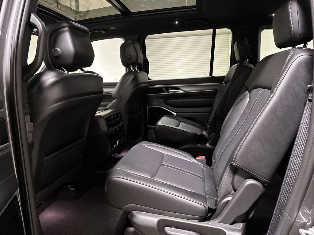 2026 Jeep Grand Wagoneer Limited Altitude