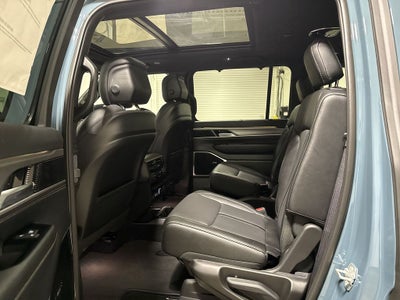 2026 Jeep Grand Wagoneer Limited Reserve