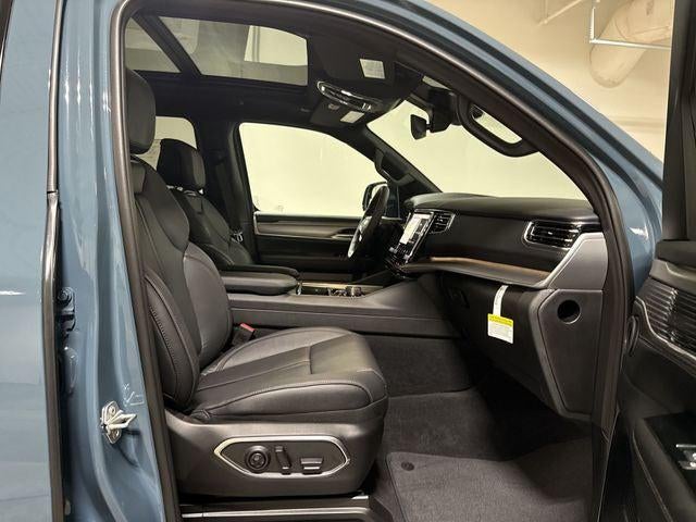 2026 Jeep Grand Wagoneer Limited Reserve
