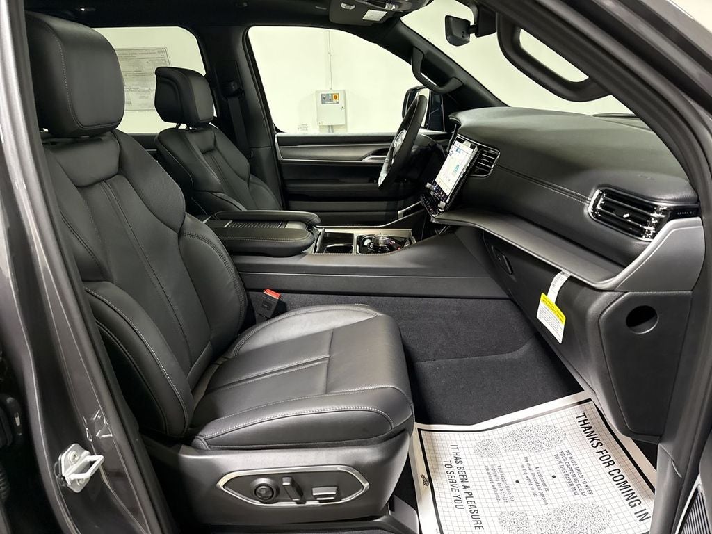 2026 Jeep Grand Wagoneer Limited Altitude