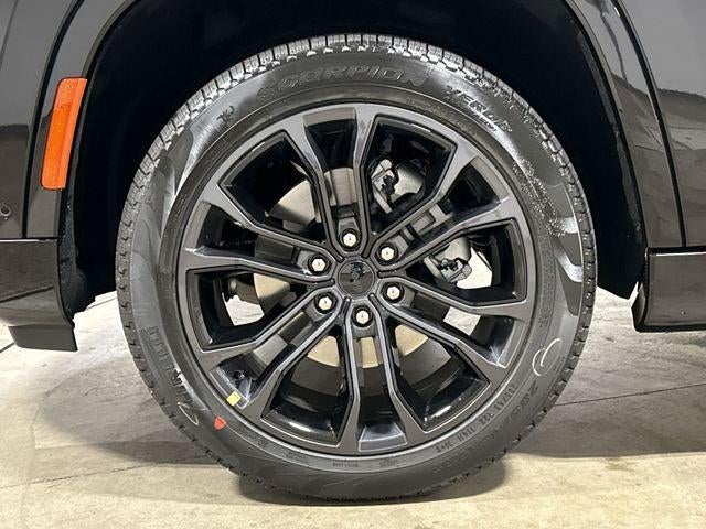 2026 Jeep Grand Wagoneer Summit Obsidian