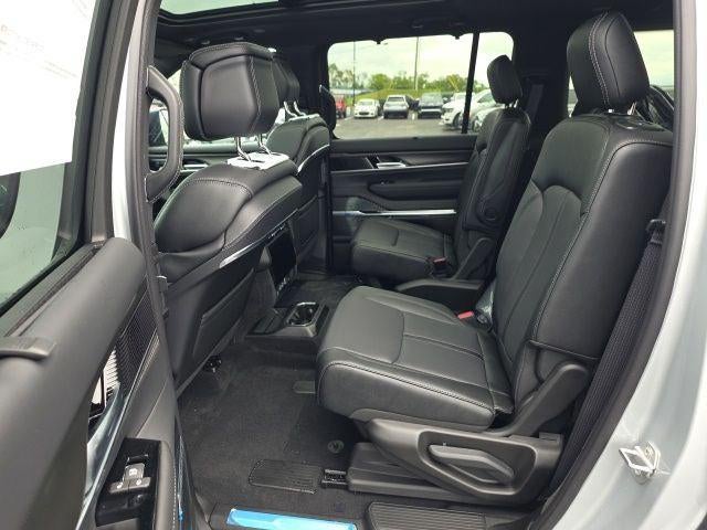 2026 Jeep Grand Wagoneer Summit Obsidian