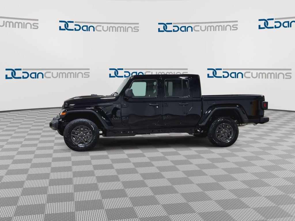 2026 Jeep Gladiator Sport S