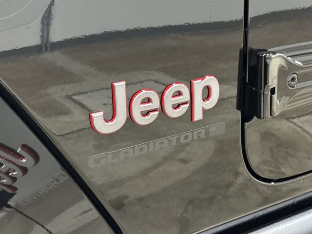 2026 Jeep Gladiator Shadow Ops