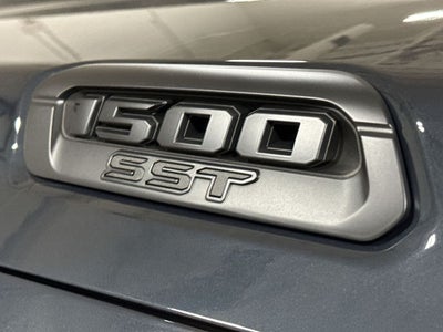 2025 RAM 1500 Warlock