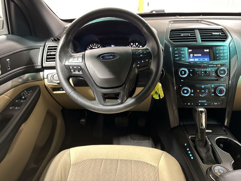 2016 Ford Explorer Base
