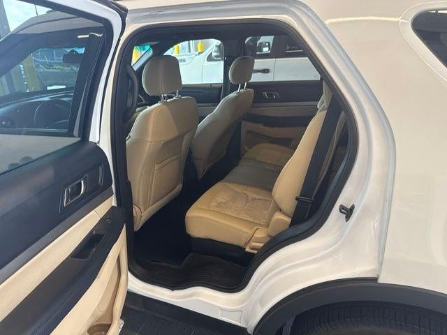 2016 Ford Explorer Base