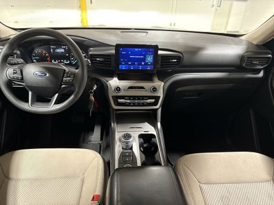 2023 Ford Explorer Base